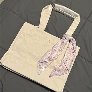 Victoria’s Secret floral embossed tote bag with scarf, cream, NWT!